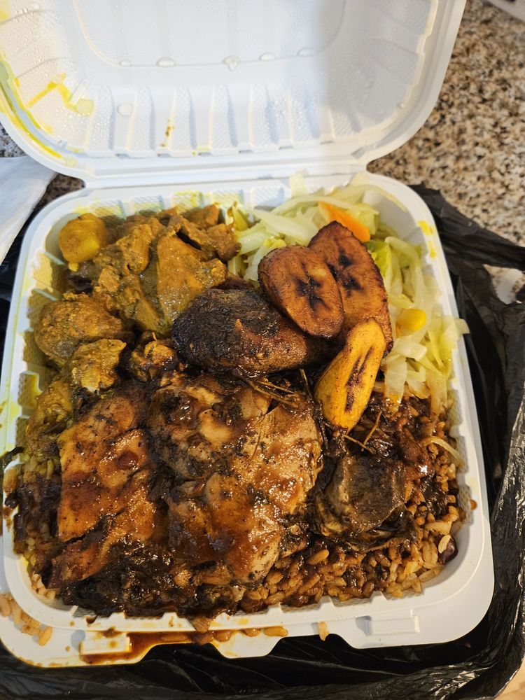 Food from Caribbean Chill & Grill