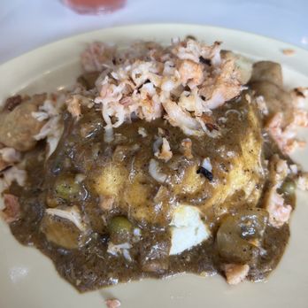 Milk and Honey Restaurant at Cascade - Lobster pot pie - Breakfast & Brunch Near Me - Atlanta, Georgia