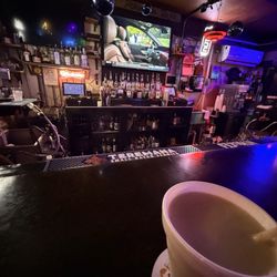 Roadside Bar & Grill