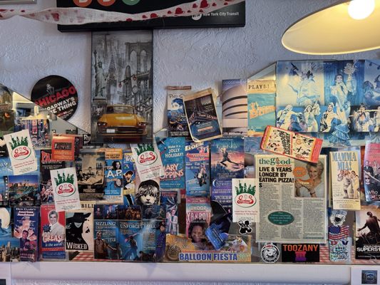 Giovanni's Pizzeria by null