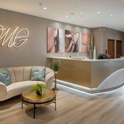 Gunderson's Jewelers - Upstairs sitting area