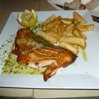 Le Commerce - salmon - Brasseries Near Me - Paris, 75