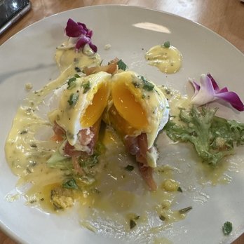 Native Fields - Smoked Salmon Eggs Benedict - New American Near Me - Walnut, California Native Fields - Smoked Salmon Eggs Benedict - New American Near Me - Walnut, California