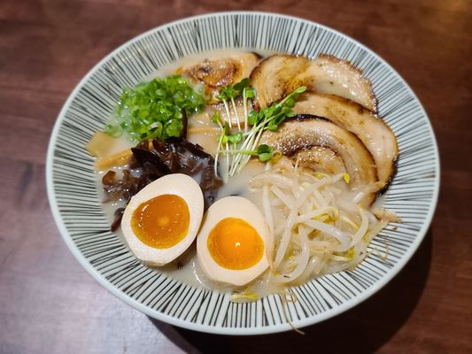 Zuru Zuru Ramen and Donburi by null