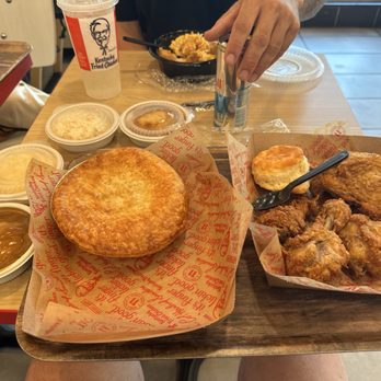 KFC - Fast Food Near Me - Saginaw, Texas KFC - Fast Food Near Me - Saginaw, Texas