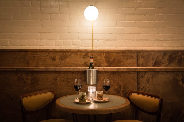 Bar Henrietta by null