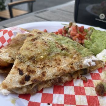 Gaby's Tacos - Surf and turf - Food Trucks Near Me - Oceanside, California