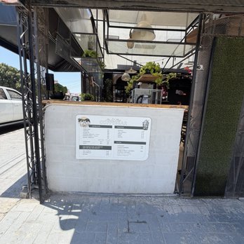 Mr. & Mrs. Waffle - Outside orders - Waffles Near Me - Ensenada, BCN
