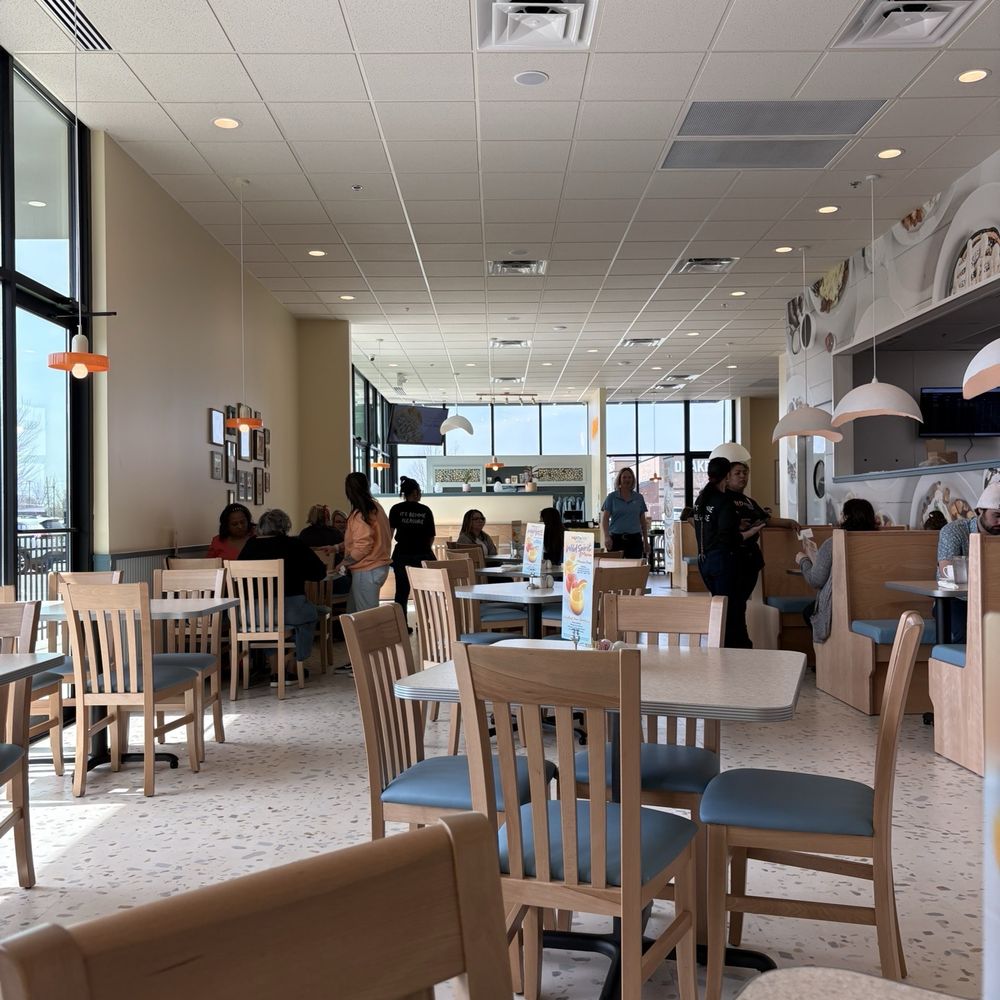 Wild Eggs - Dining room - Breakfast & Brunch Near Me - Evansville, Indiana Wild Eggs - Dining room - Breakfast & Brunch Near Me - Evansville, Indiana