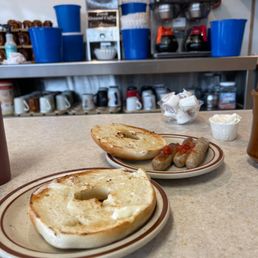 Bagle with sausage links Bagle with sausage links