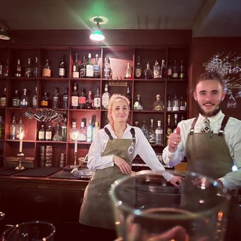 Pharmarium - The nice staff att Pharmarium - Cocktail Bars Near Me - Stockholm, Alberta