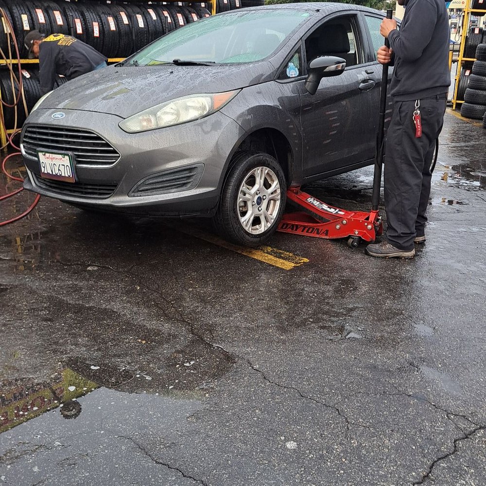 Castro employee tire replacement