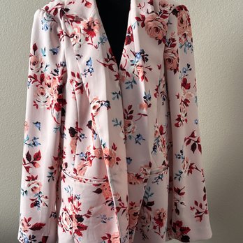 ReLoved Consignment - Florals are so popular! From Farm Rio, Oh My Gauze, Fresh Produce to Ralph Lauren, Florals are flying off the "shelf" - Used, Vintage & Consignment Near Me ReLoved Consignment - Florals are so popular! From Farm Rio, Oh My Gauze, Fresh Produce to Ralph Lauren, Florals are flying off the "shelf" - Used, Vintage & Consignment Near Me