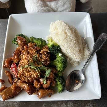 MANAO THAI STREET EATS - Updated July 2024 - 557 Photos & 505 Reviews