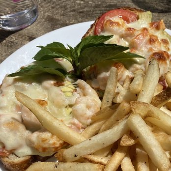 Blue Agate Cafe - Crab/Shrimp Melt with Fries....yum! - Cafes Near Me - Oceanside, Oregon Blue Agate Cafe - Crab/Shrimp Melt with Fries....yum! - Cafes Near Me - Oceanside, Oregon