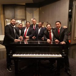 El Grupo Chevere