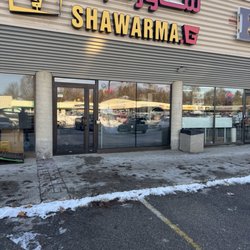 Shawarma G - Store entrance