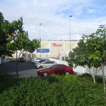 Westfield Garden City - Outside - Shopping Centers Near Me - Upper Mount Gravatt, QLD