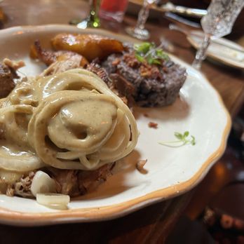 Habana - Cuban Near Me - Costa Mesa, California