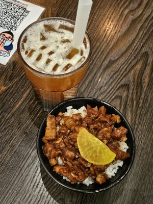 Yuan Is Here by null