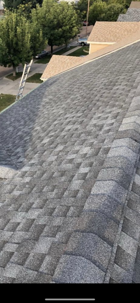 Slide of A2Z Roofing