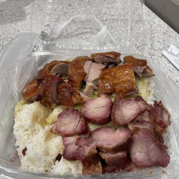 Ton Kiang Barbeque Noodle House - 2 combo meat, w/ roast duck and bbq pork - Barbeque Near Me - Seattle, Washington Ton Kiang Barbeque Noodle House - 2 combo meat, w/ roast duck and bbq pork - Barbeque Near Me - Seattle, Washington
