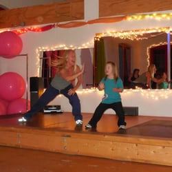 zClub Fitness - ZUMBA PARTY! Cheryl & Belle Rockin the stage!