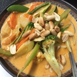 Shaba Thai cuisine - Vegetarian Masaman Curry