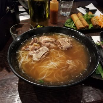 Sidestreet Pho - Oxtail pho and egg rolls - Vietnamese Near Me - Alameda, California Sidestreet Pho - Oxtail pho and egg rolls - Vietnamese Near Me - Alameda, California