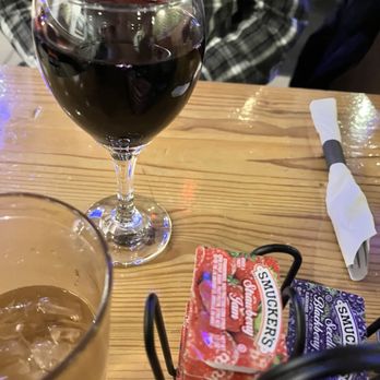 Wonderland Diner - Wine - Diners Near Me - Milwaukee, Wisconsin
