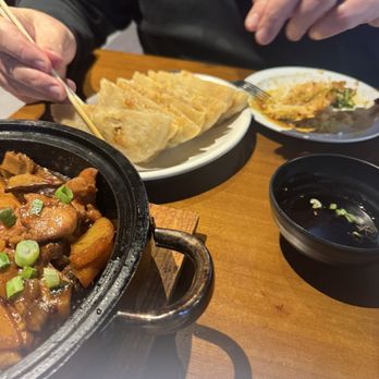 Corner 21 Chinese Cuisine - Chicken with mushroom - Szechuan Near Me - Springfield, Missouri