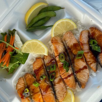 Maki-Yaki Express - King Salmon Teriyaki Scammed for 17 dollars lol such a thin slice and took 15 mins - Japanese Near Me - Laguna Hills, California