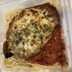 Vito’s Pizzeria - Chicken parm dinner