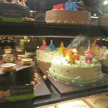 Tous Les Jours - Bakeries Near Me - Houston, Texas