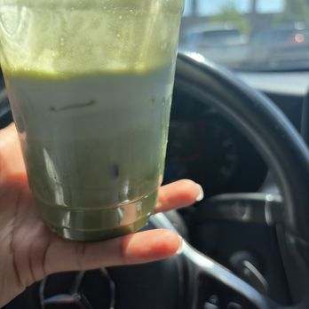 Mad Anthony Wayne Cafe - Matcha - Coffee & Tea Near Me - Wayne, Pennsylvania