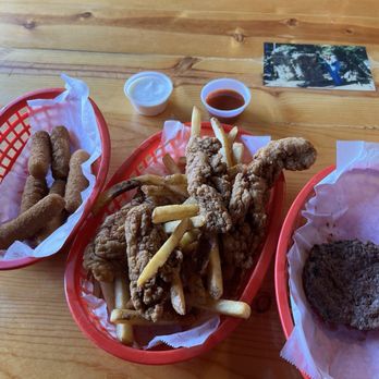 Burger Barn - Burgers Near Me - Pollock Pines, California Burger Barn - Burgers Near Me - Pollock Pines, California
