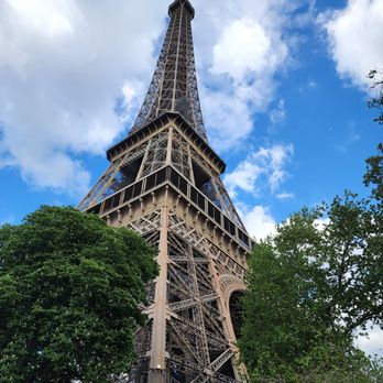 La Tour Eiffel - Landmarks & Historical Buildings Near Me - Paris, 75