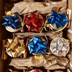 Tropical Traditions - Healthy Traditions (formerly Tropical Traditions) -- love gifting their products! (this time, a case of Andes honey)