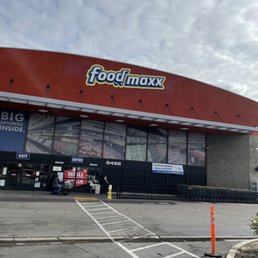 Exterior photo of Foodmaxx - Fresno, California Exterior photo of Foodmaxx - Fresno, California