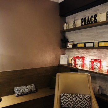 Massage Envy - Glendale-AZ - Beautiful interior - Massage Therapy Near Me - Glendale, Arizona Massage Envy - Glendale-AZ - Beautiful interior - Massage Therapy Near Me - Glendale, Arizona