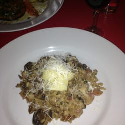 Raffaele's Cantina - Risotto ai Funghi. Tons of mushrooms, rich in flavour but light in texture.