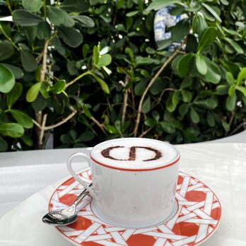 Dior Cafe - Dior latte - possibly #1 on my list of worst lattes I've ever had - Coffee & Tea Near Me - Miami, Florida