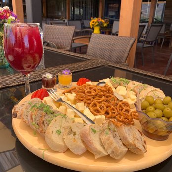Casa Frida - Sangria & charcuterie board - Wine Tasting Room Near Me - Ensenada, BCN Casa Frida - Sangria & charcuterie board - Wine Tasting Room Near Me - Ensenada, BCN