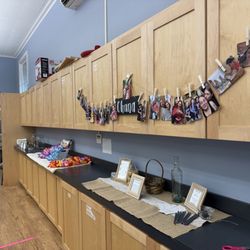 City of Yachats - Nice long counter space with cabinets full of dishes