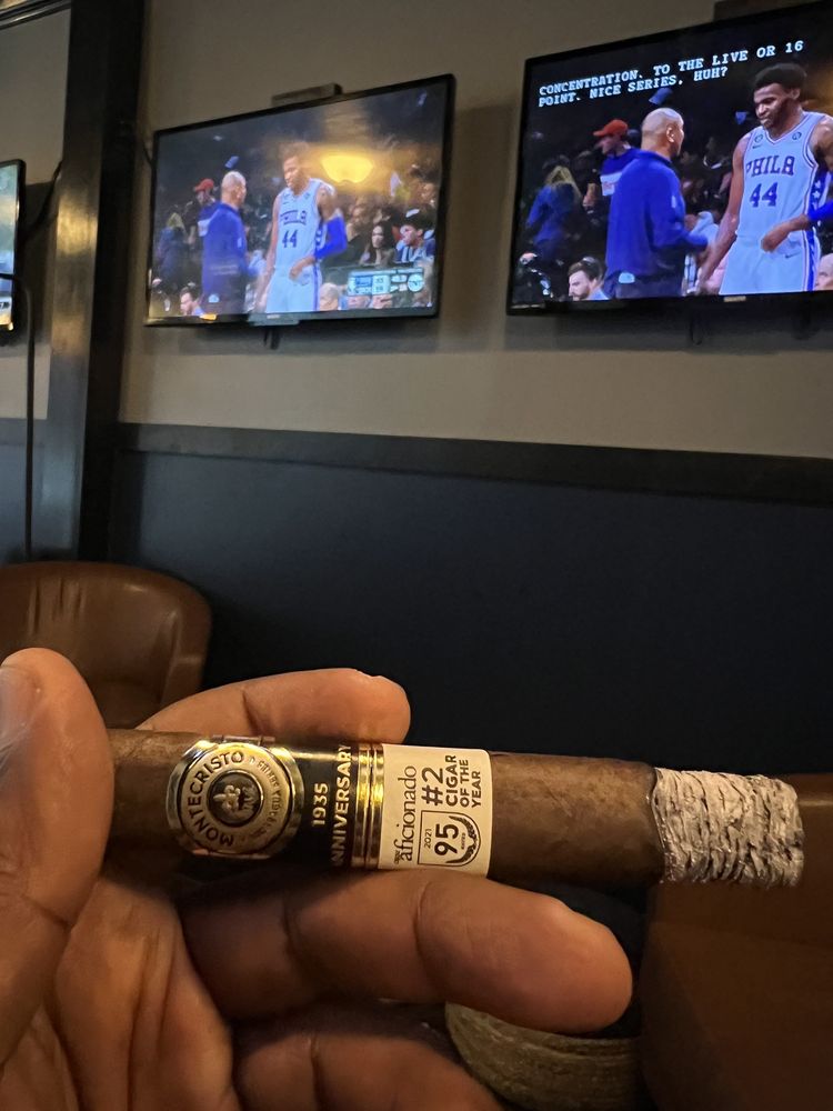 PURO CIGAR LOUNGE Updated October 2024 38 Photos & 15 Reviews