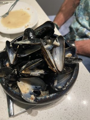 Kyle G's Oyster and Wine Bar by null