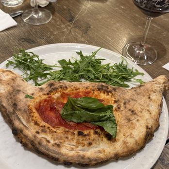 Frankie's Bar - Neopolitan Calzone - Pizza Near Me - Sorrento, NA Frankie's Bar - Neopolitan Calzone - Pizza Near Me - Sorrento, NA