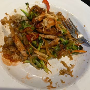 Sanctuary Bar & Cafe - Stir fry with chicken and cauliflower rice - Bars Near Me - Lubbock, Texas