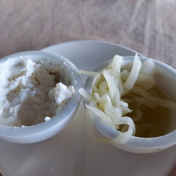Cenacolo - Amazing mix of ricotta and parm cheese with spicy habanero onion - Italian Near Me - Cancún, ROO
