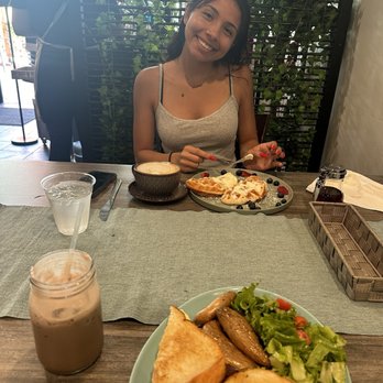 Wara Cafe - Breakfast Sandwich Croffle with Mixed Berries Caramel Latte Neo Hojicha - Cafes Near Me - Chino, California Wara Cafe - Breakfast Sandwich Croffle with Mixed Berries Caramel Latte Neo Hojicha - Cafes Near Me - Chino, California